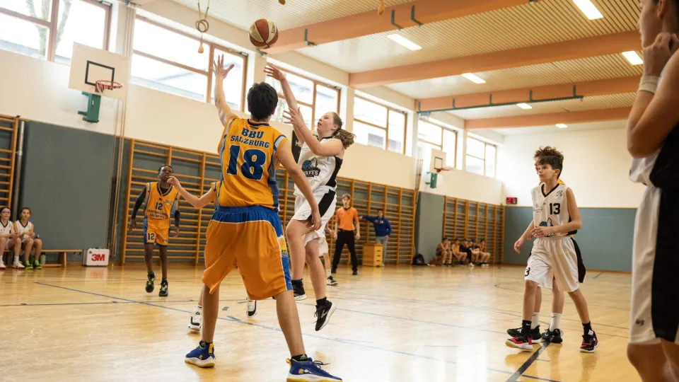 WU14 Wolves Girlz vs. BBU Salzburg Blue