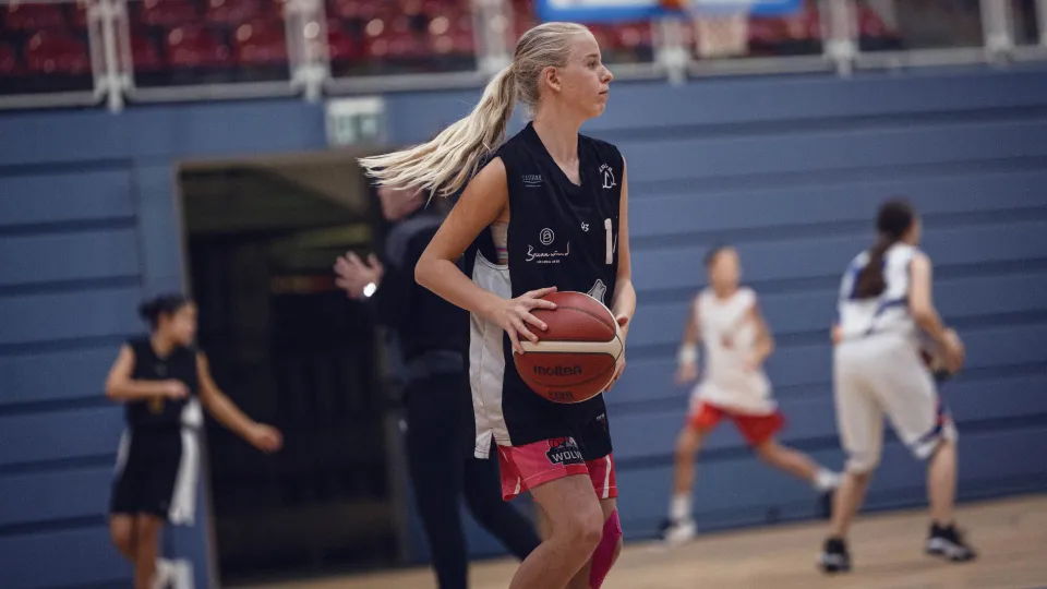 FUWO WU16 vs. Steyrer Hexen