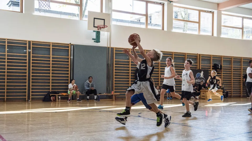 Termine und Trainings bis Ende April: