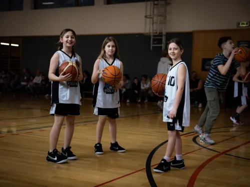 MU10 FUWO vs. Minis McDonalds Steyr