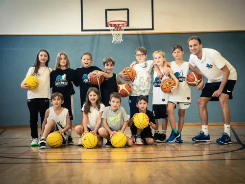 Neue Gallery "2023" online