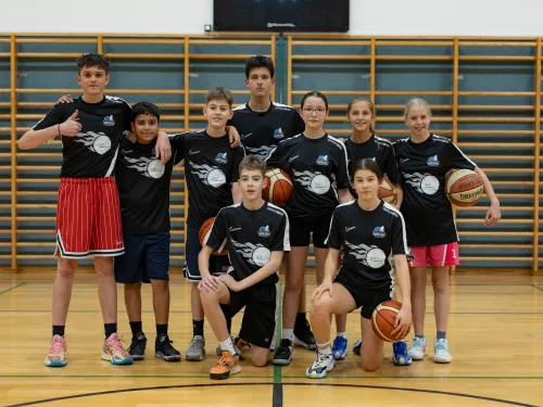 Neue Hoodies und WarmUps