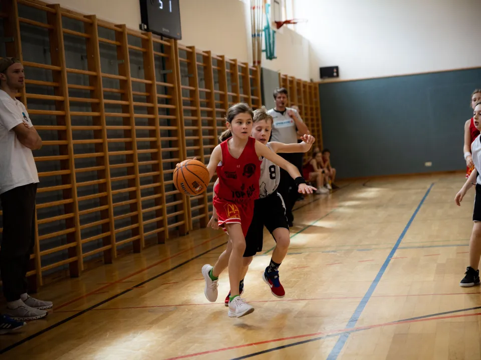 MU10 FUWO vs. Minis McDonalds Steyr