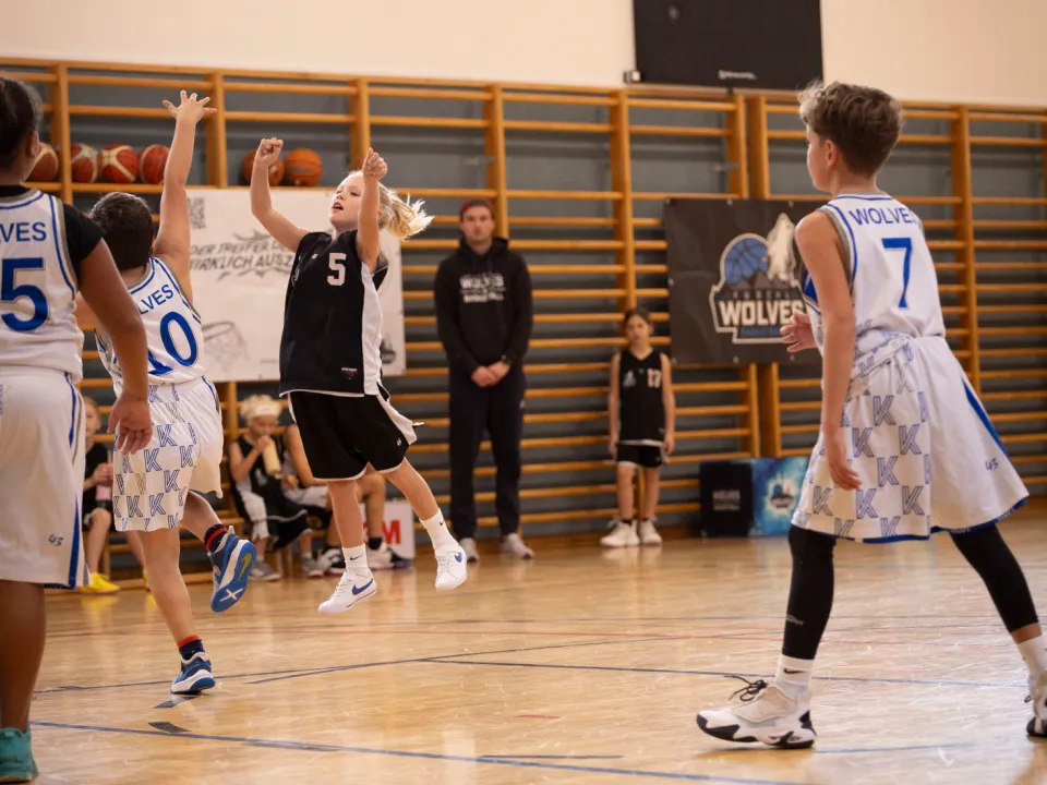 XU10 - Erste Meisterschaftsrunde