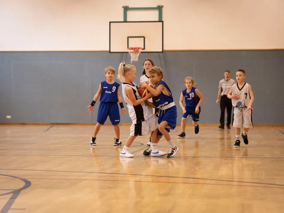 XU10 - Erste Meisterschaftsrunde