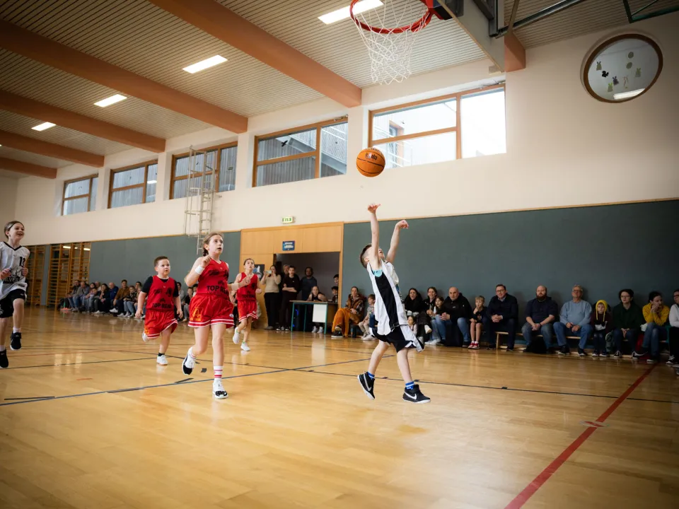 MU10 FUWO vs. Minis McDonalds Steyr