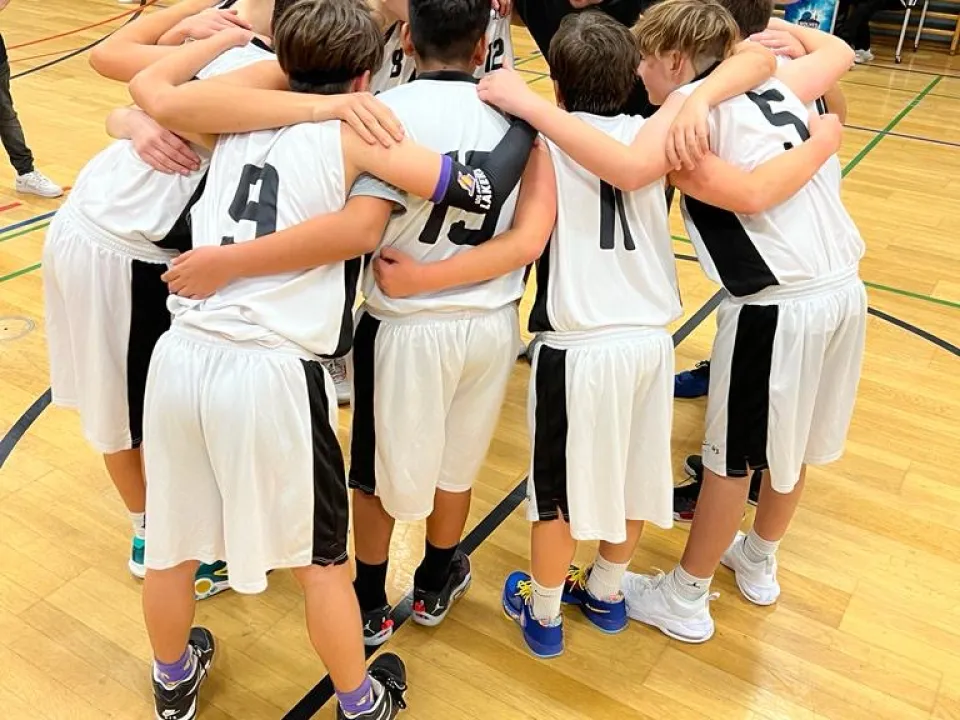 FUWO MU14 gewinnt erstes Meisterschaftsspiel