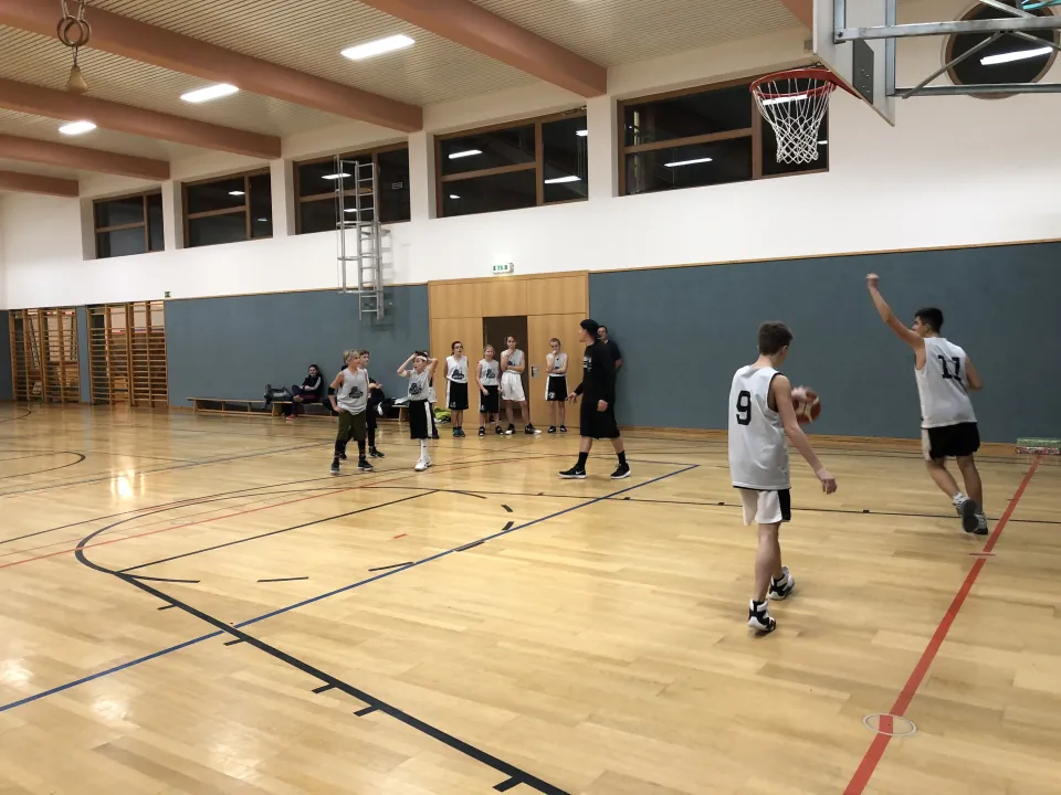 Knock Out Queen & King 2018