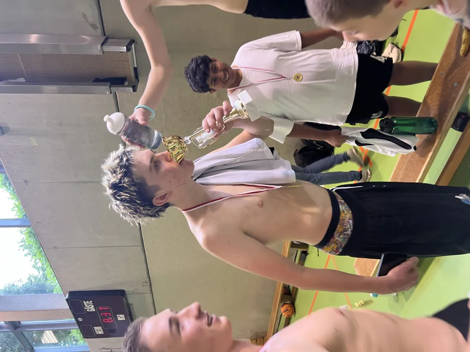 DA IST DAS DING! FUSCHL IST MEISTER!!!!