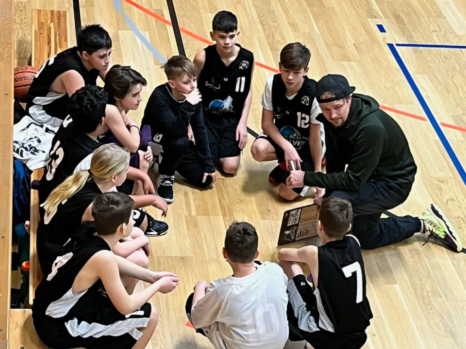 MU14 Wolves vs. Zell am See