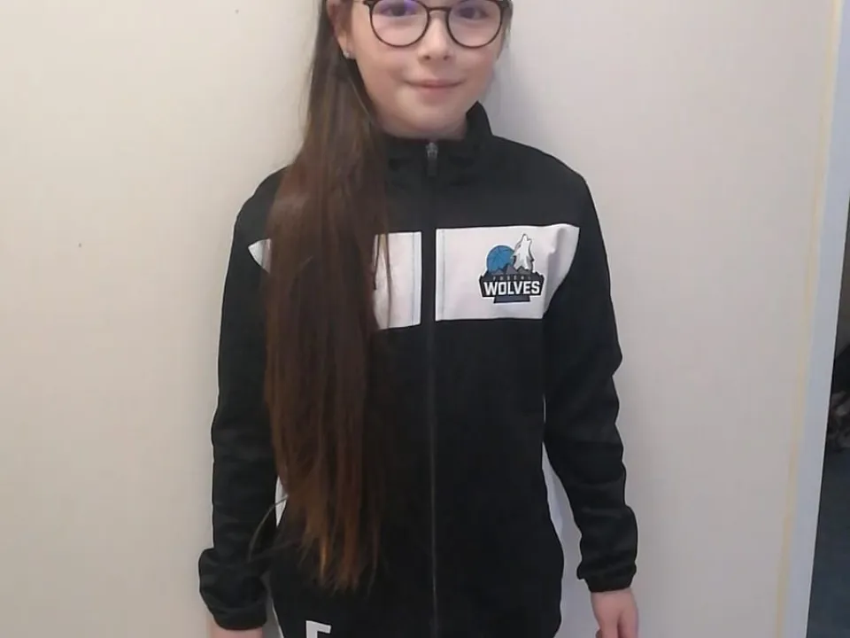 04ada2d7-f3a6-42f3-a1e9-714e072ca0d3