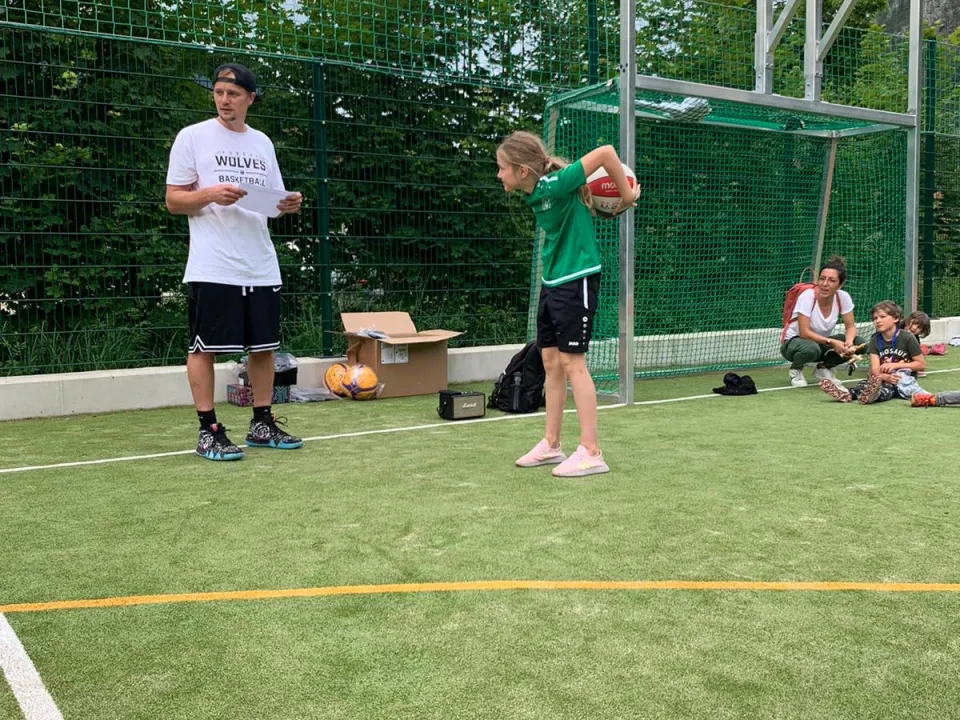 17a006b8-4a9d-4cc6-b9c0-4756f7851f00