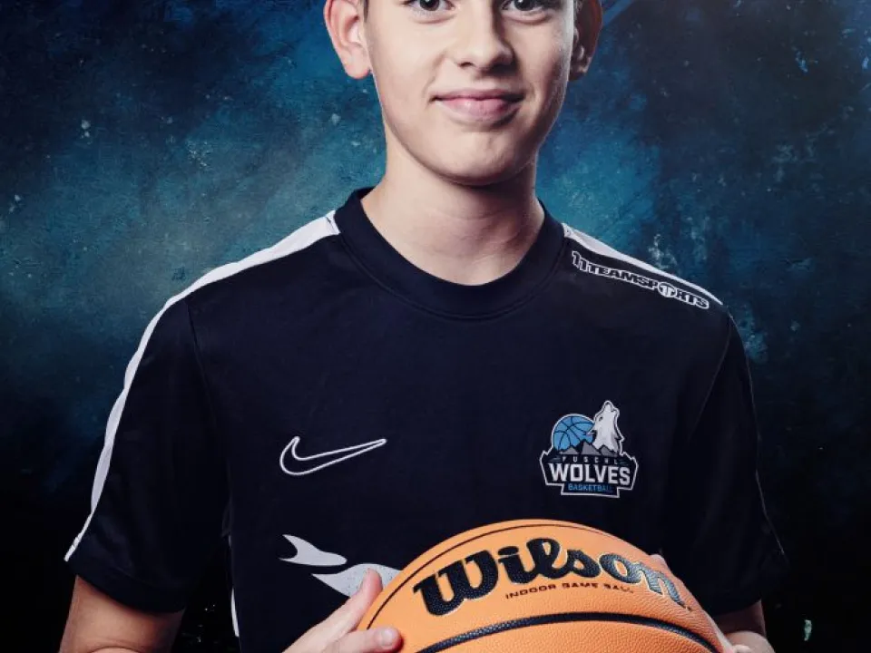 240917-fuwo-MEDIA-0W3A5459.CR3-0599-NAIL-682x1024