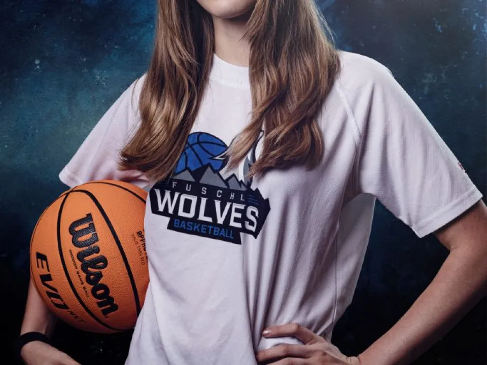 240917-fuwo-MEDIA-0W3A5597.CR3-0875-MARIEM-683x1024