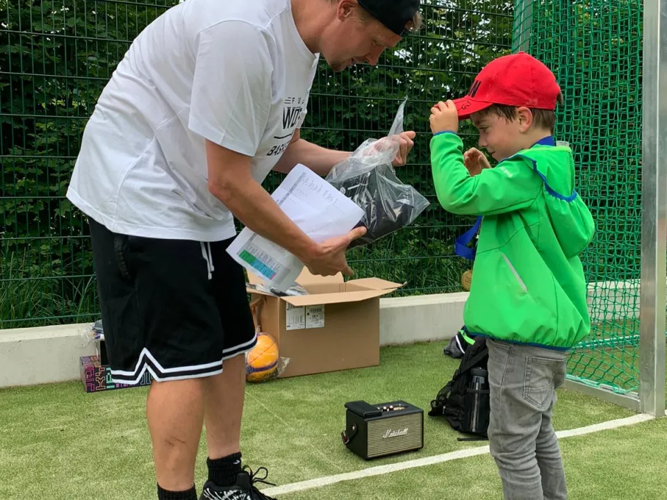 86f67fc2-051b-41a5-920f-381ef82a4dbd