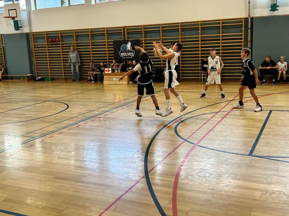 PHOTO-2022-11-20-15-13-46-9