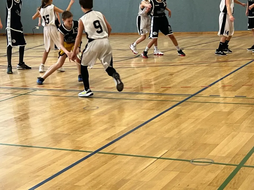 PHOTO-2022-11-20-15-17-39-6