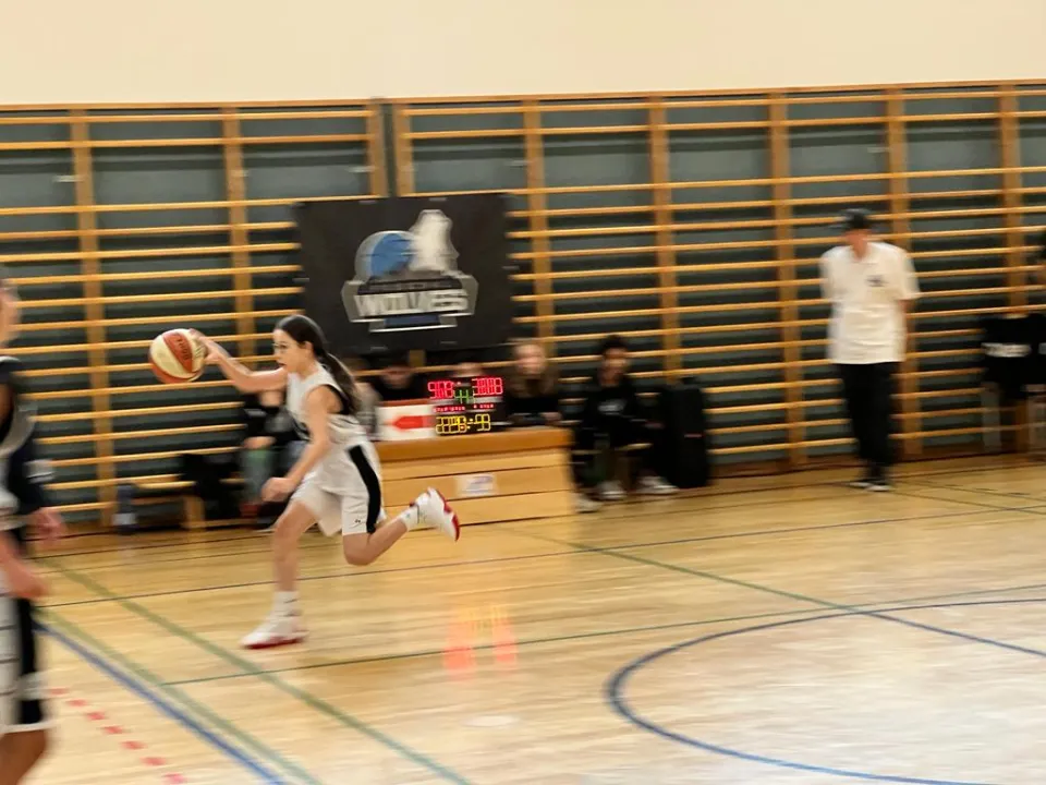 PHOTO-2022-11-20-15-17-39-9