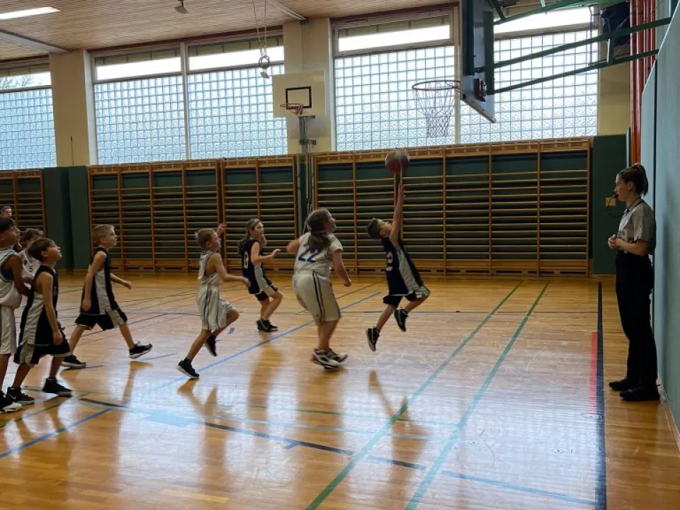 c701590d-86ea-4a3b-bad8-b81bff450930-768x1024