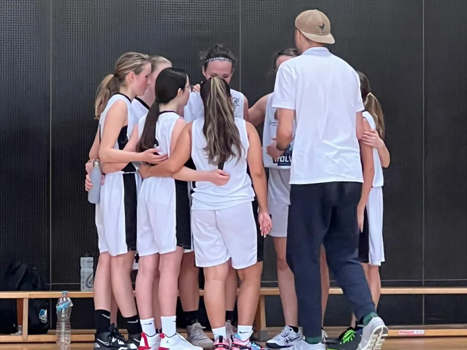 cace16c0-d616-48ef-adab-5ad71322f160