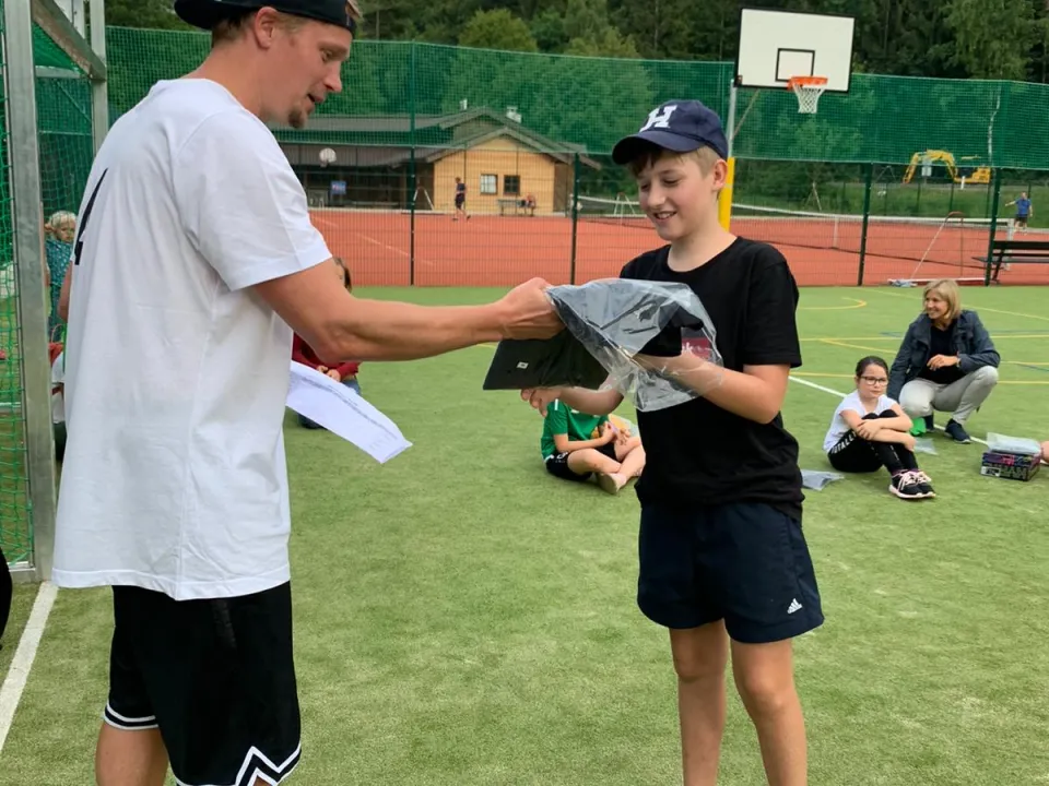 ea7c5ab9-4d6f-431b-8cbc-1cb3ae03e138