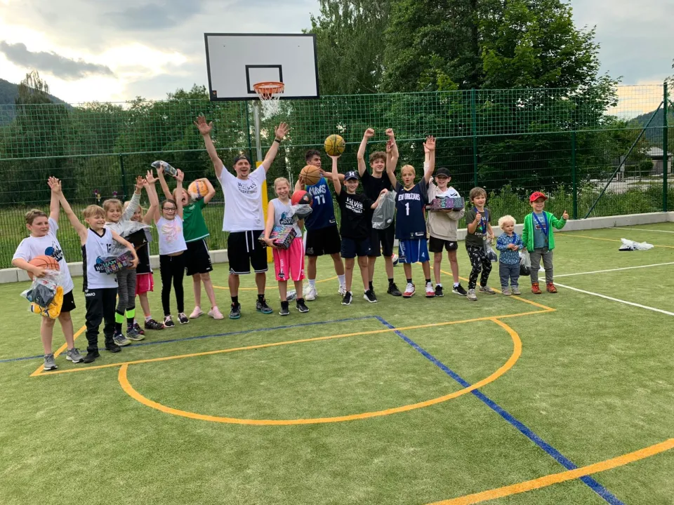 f49d6695-a8ca-456e-b948-da734d52e21f